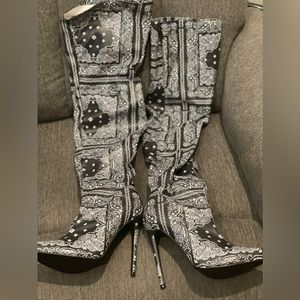 Pretty Little Thing Thigh High Boots